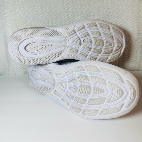 Nike Women's Air Sneakers - White and Gray - Picture 4 of 5